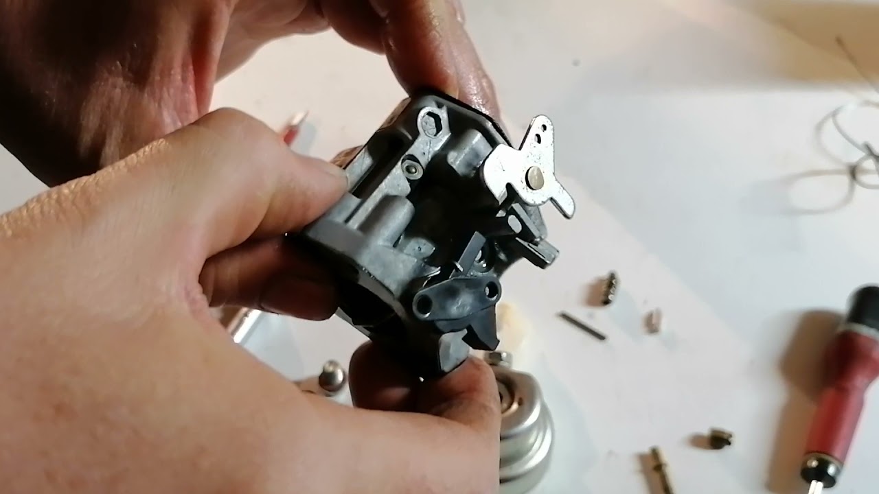 Nettoyage d'un carburateur honda gcv 160 ( 135 et 190 )