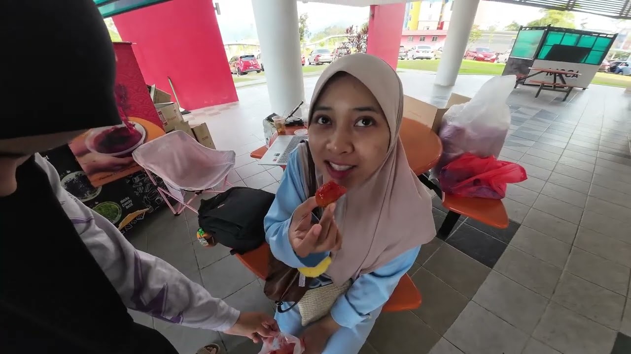 FARIHA GAK MAU BALIK SEKOLAH, MINI TOUR UNIVERSITI PENDIDIKAN SULTAN IDRIS