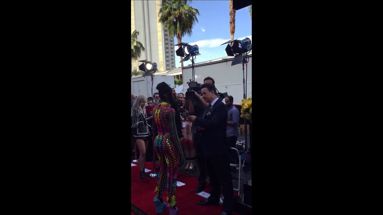 Abc Interview Dencia At the 2015 Billboard awards Red carpet