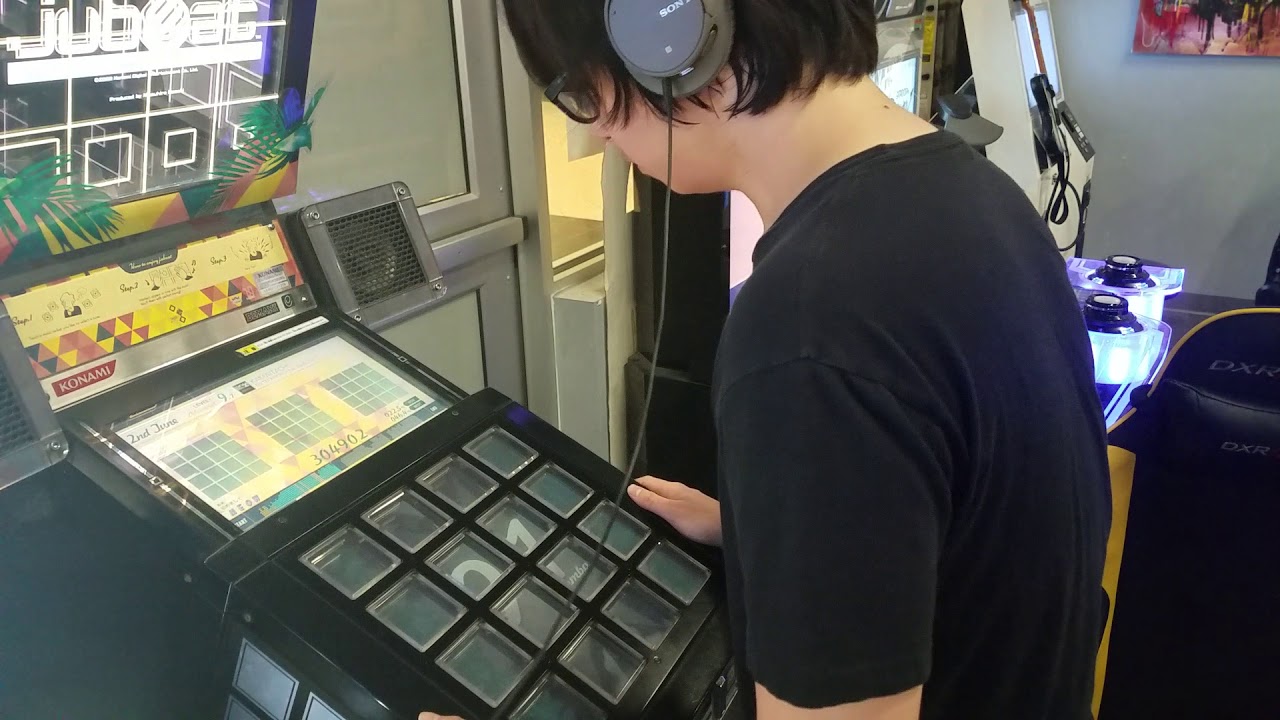 [Jubeat Festo] DJ TECHNORCH fw.  GUHROOVY - KAMAITACHI | ADV 9.7 by Meowkaiser