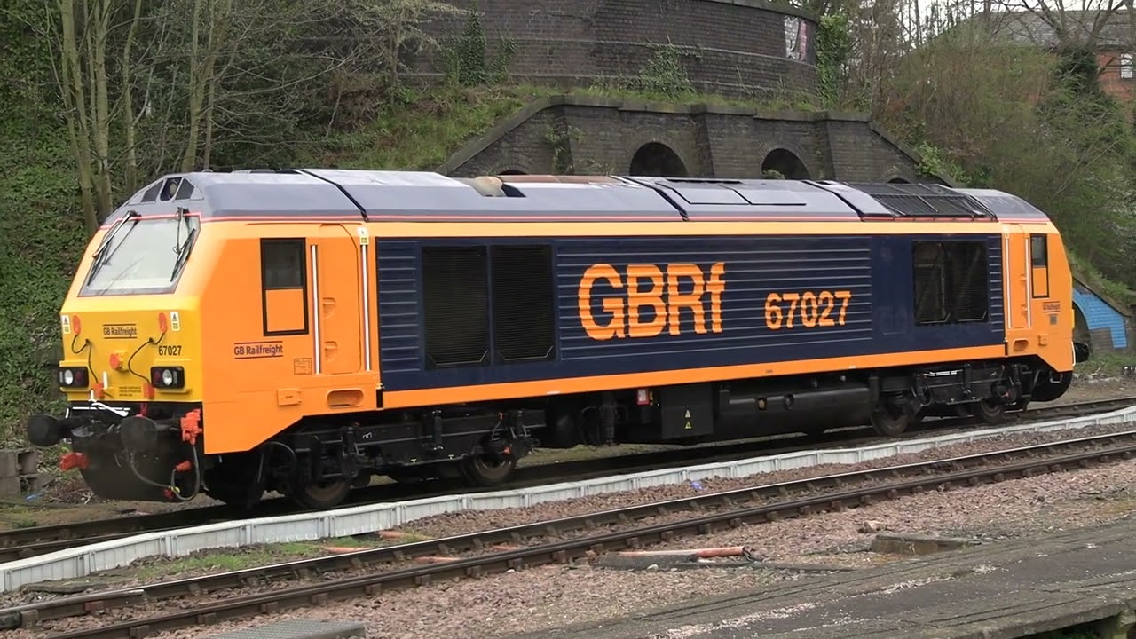 Trains at Leicester Station - Wed 5th Apr 2023 - Repositioning GBRf Class 67, 67027 at the LIP Depot