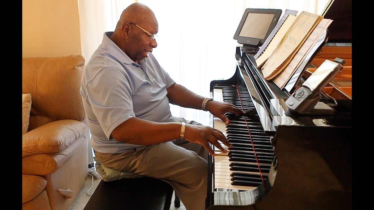 Oliver Jones performs Tenderly