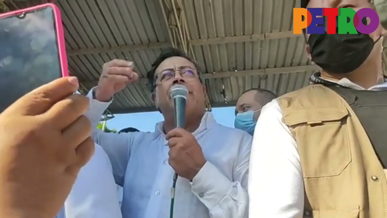 El billete ya está rondando por allí tratando de comprar los votos a los ingenuos: Petro en Magangué