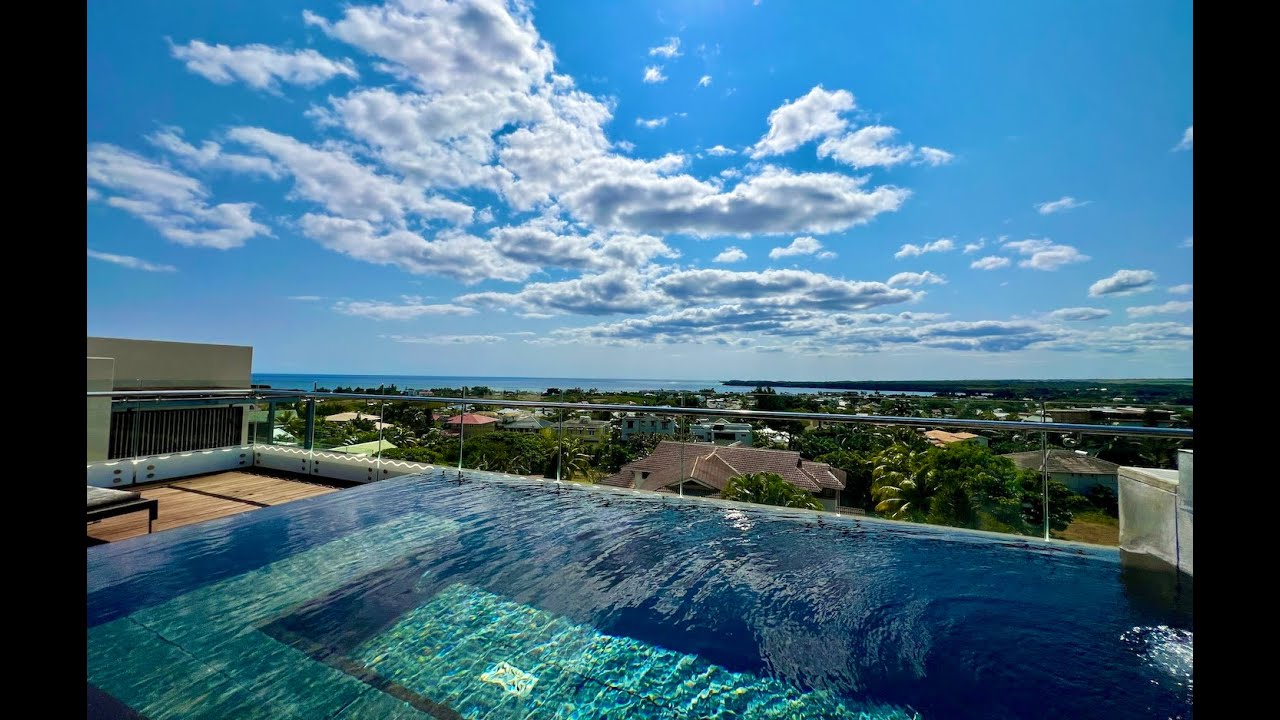 Magnificent 3 Bedroom penthouse with exquisite views of Tamarin Mauritius.