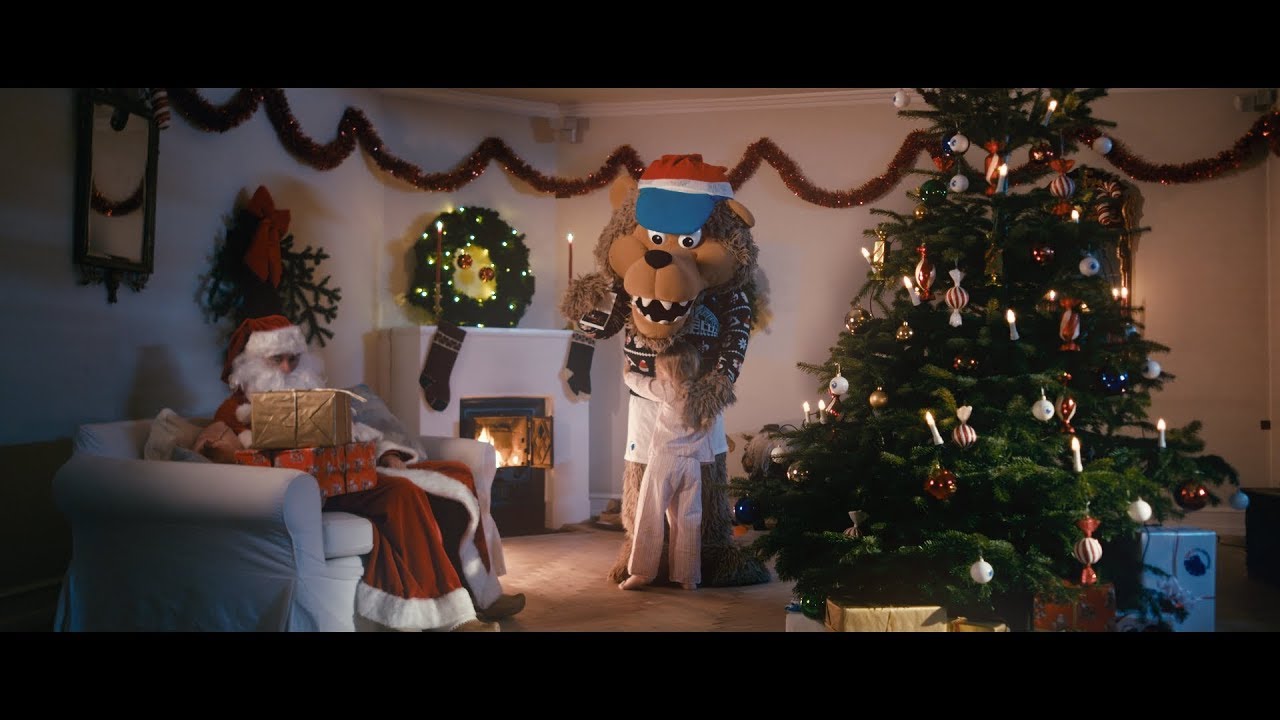 Se Leo snyde julemanden