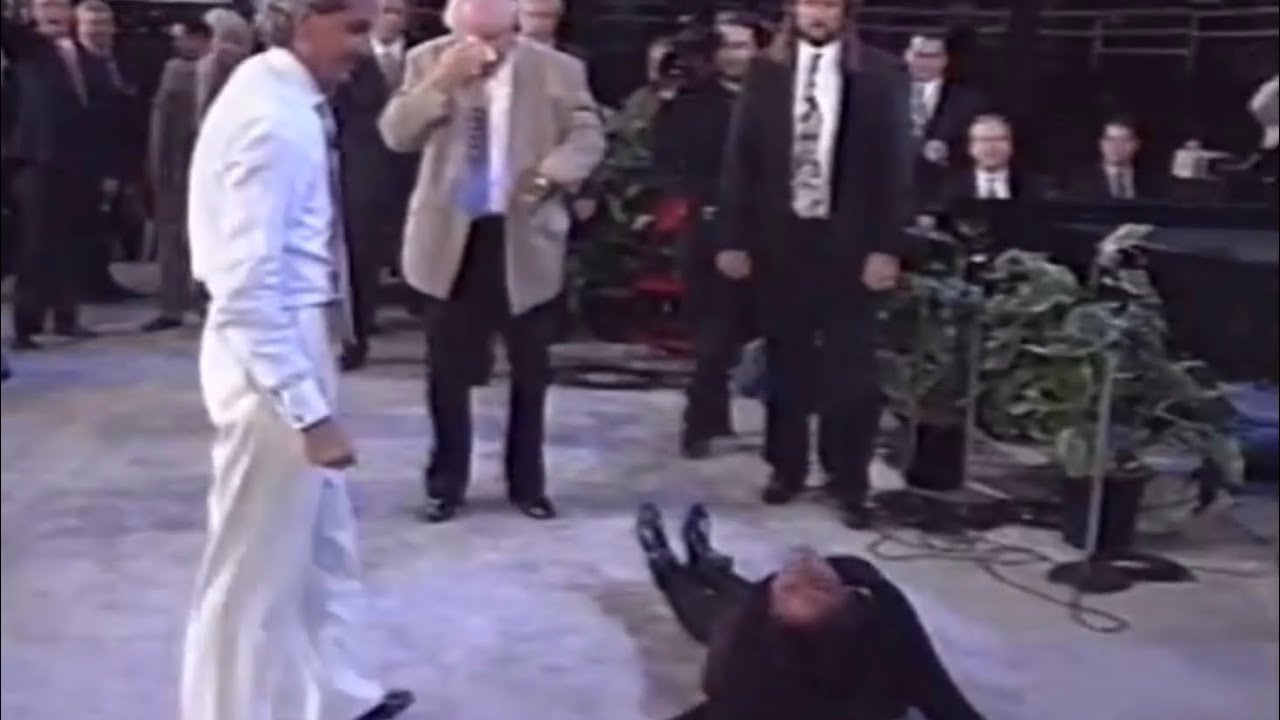 Benny Hinn - Deliverance at 1995 Motor City Crusade