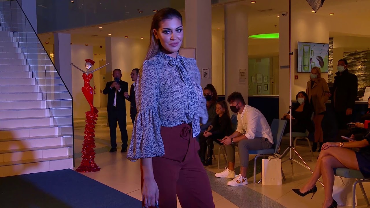 BEST FASHION SHOW Life is Too Short to Wear Boring Clothes