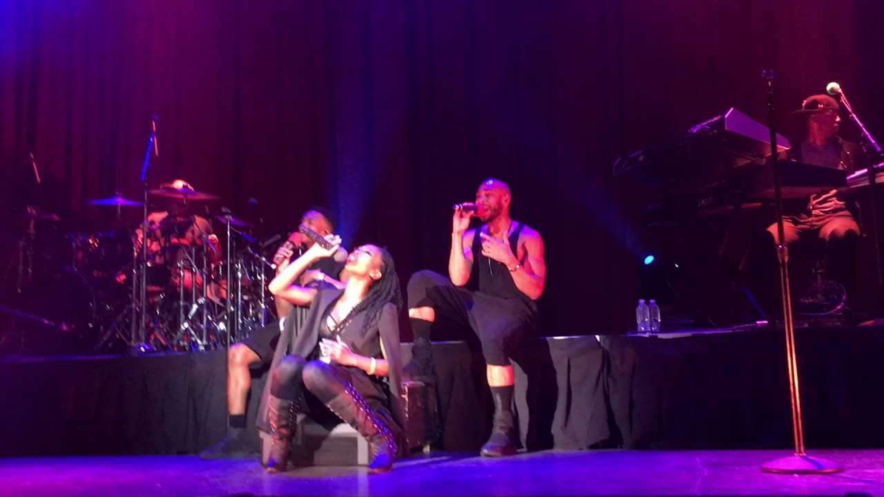 Brandy performs 