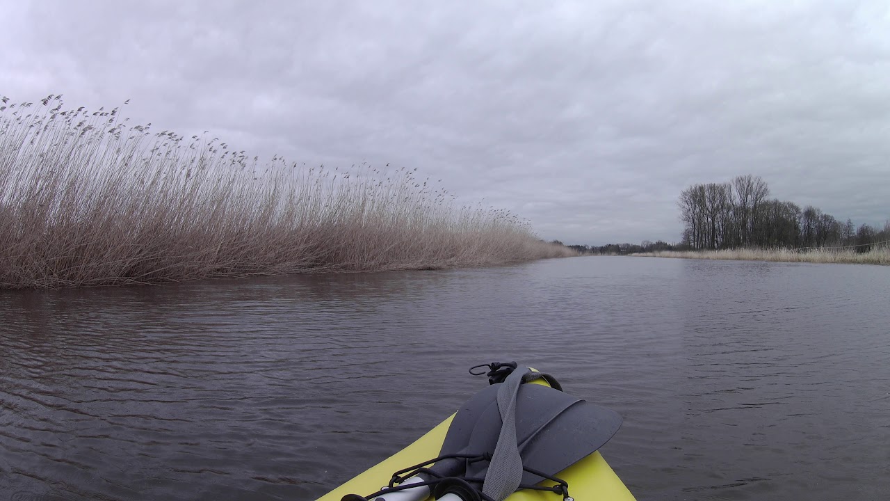 Die Pinnau mit dem Kayak Neptun