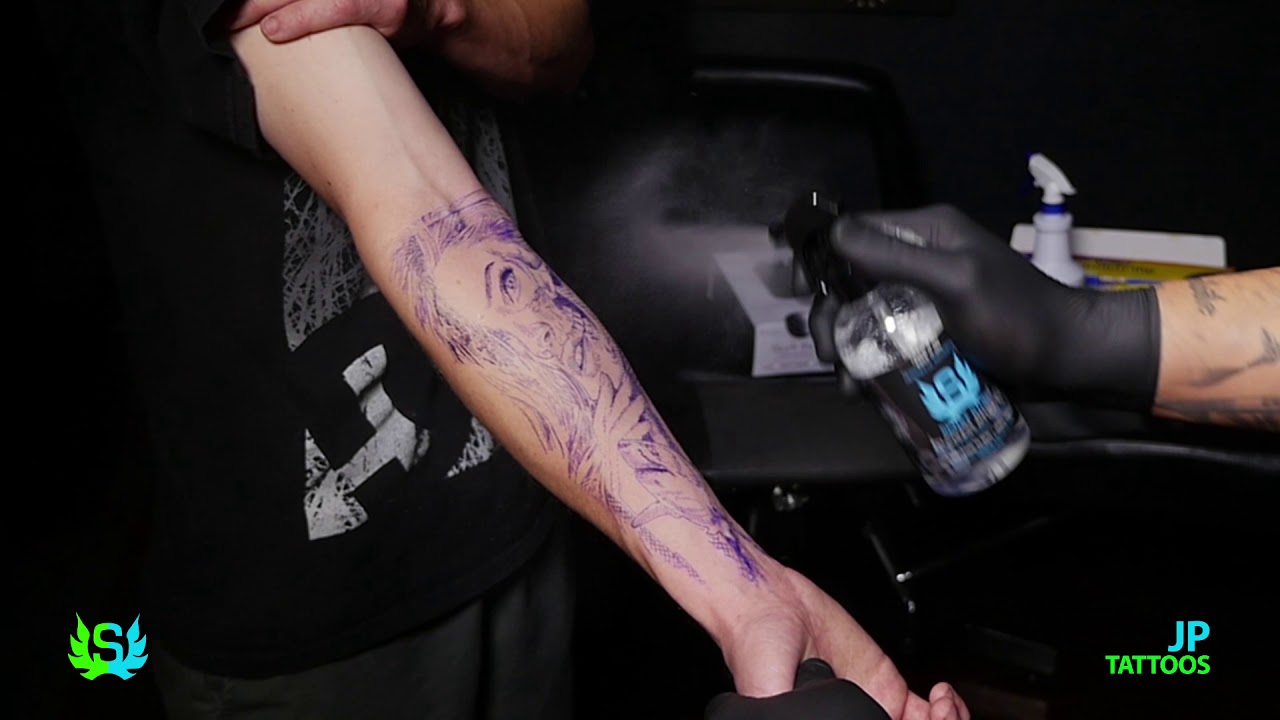 JP Tattoos Using Spray Stuff