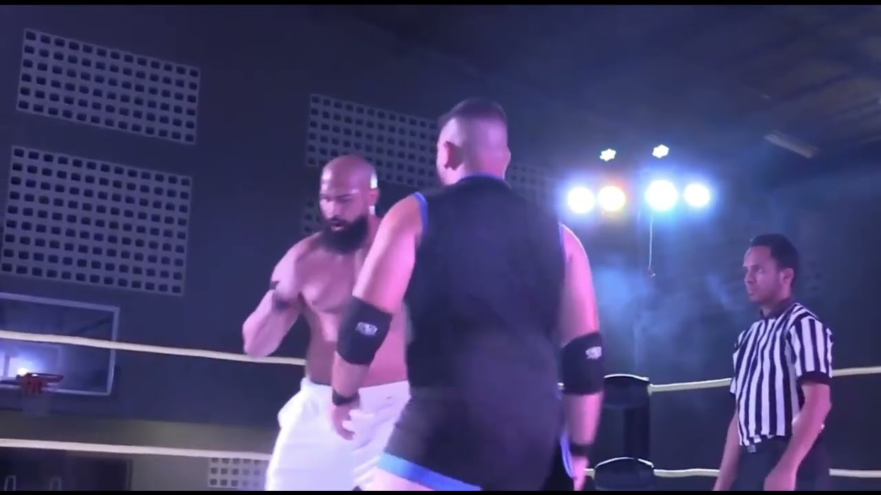 eWo: Tony Radical vs. Enock