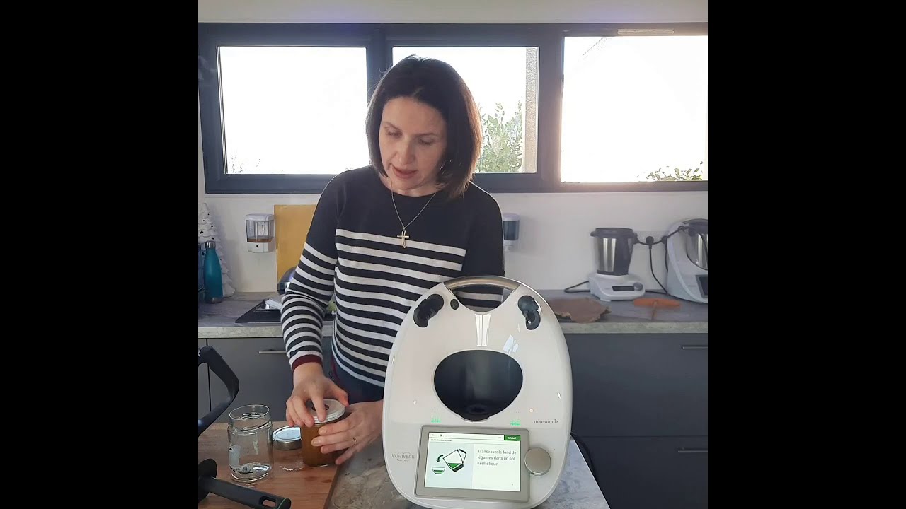 Bouillon de Légumes Thermomix by Julie Jb conseillère Culinaire