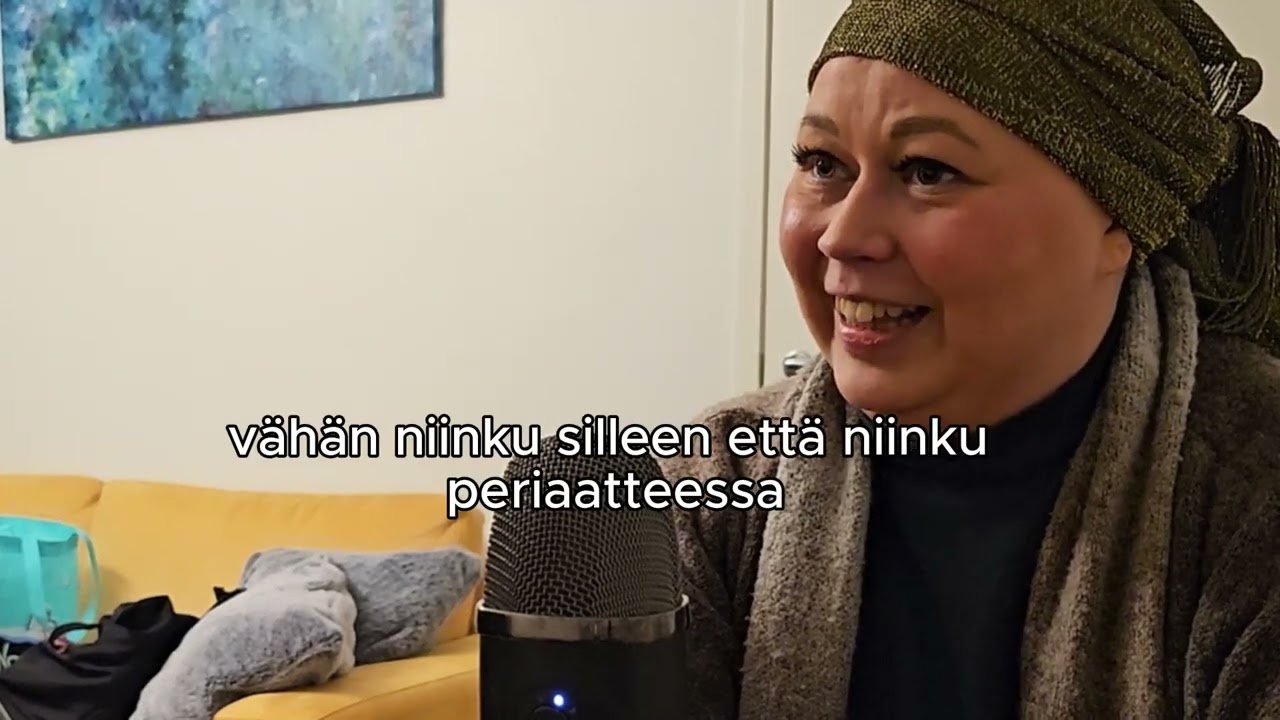 Osa 2. Neiti Kiuru,  Yksisarvinen 