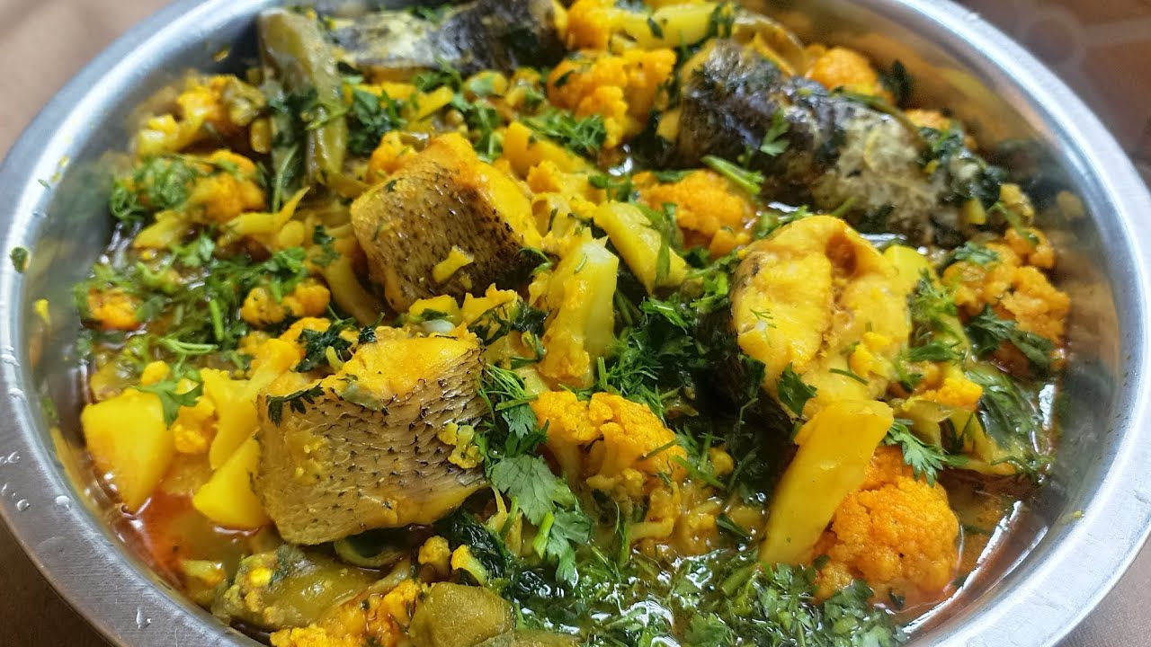 শিম,আলু,ফুলকপি দিয়ে শোল মাছের তরকারি//Shol Fish Curry with Flat Bean,Potato,cauliflower #fishcurry