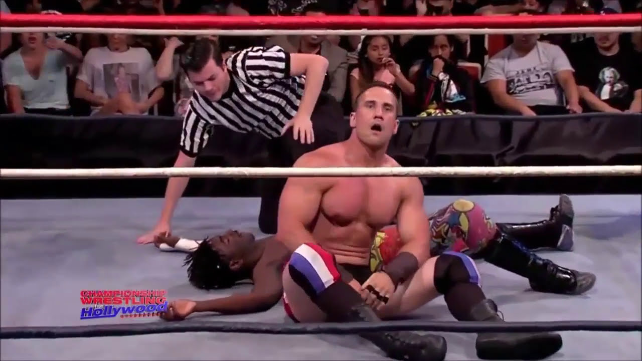 RocketBoy Wilson vs Tristan Archer ( WWE 2016 CWC Clement Petiot)