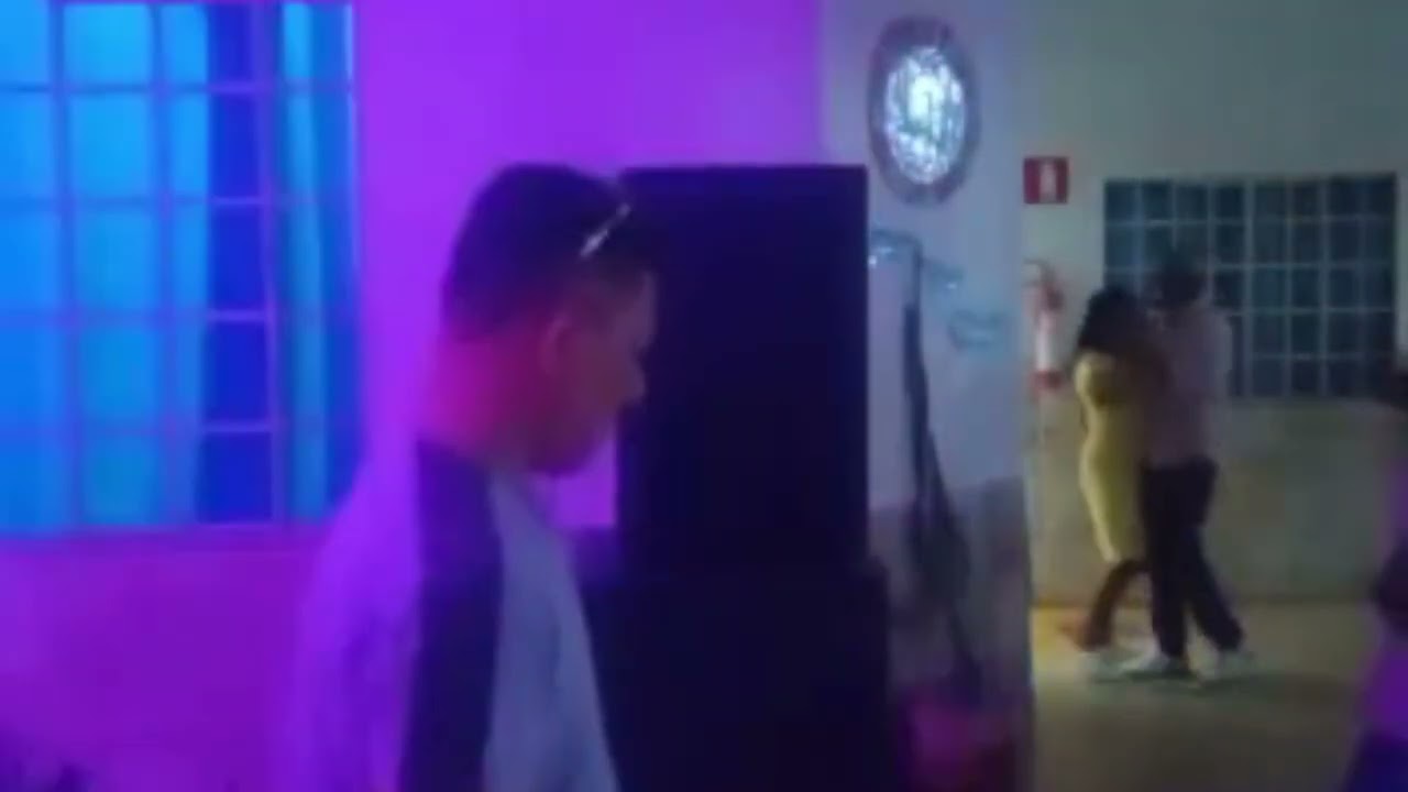 Mais um Trecho do Forrozão no Automóvel Clube – Janaúba/MG | Zé do Touro (Fev/2023)