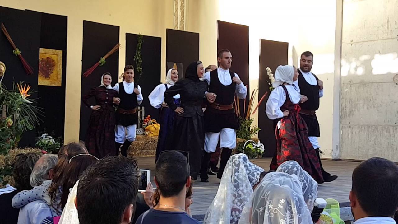 Gruppo Folk Sant'antonio di Gallura - Belvì 23.10.2016