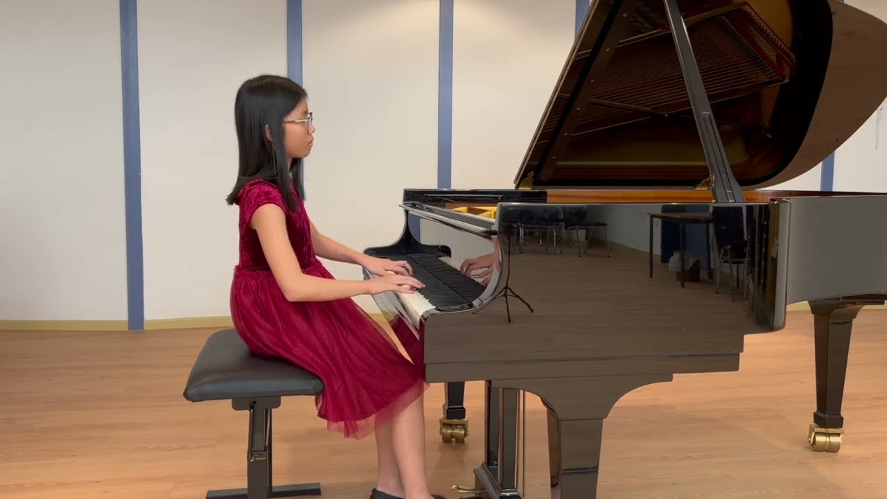 Henle-Klavierwettbewerb 2026 Emi Tang