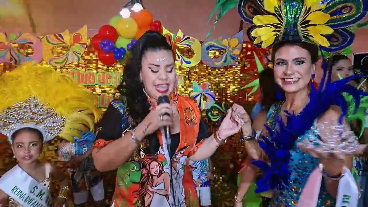 SANTA CRUZ DE MIS AMORES GIOVANNA BÁRBARA 