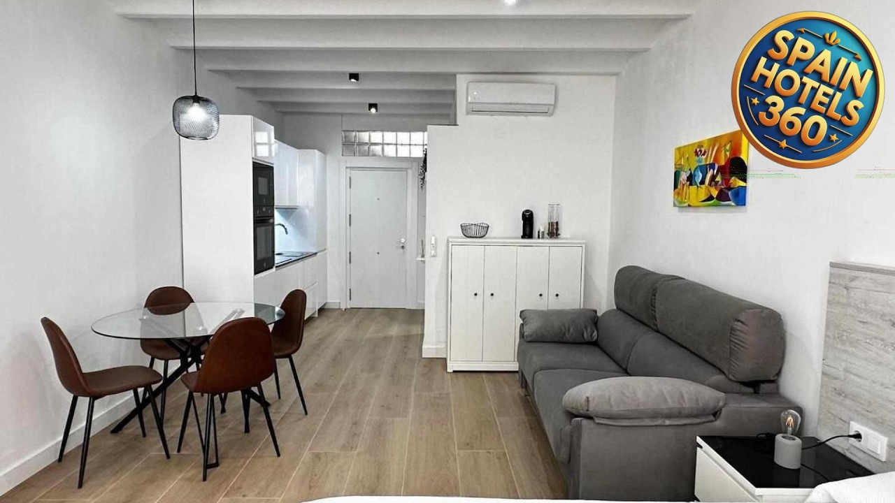 A H Rentals Picasso apartamento | Vinaros, Spain | Hotel Review ⭐