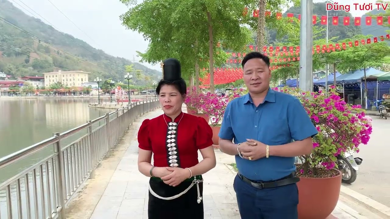 Nghệ nhân mới nhất từ mai sơn lên gặp chủ kênh tại bờ hồ thuận châu hát hay quá 