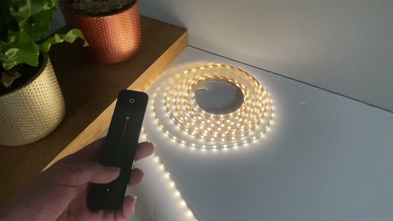 Taśma LED 4000K 6W 60 SMD 2835 zoomLED&reg; CRI90 + ściemniacz led TUYA smart