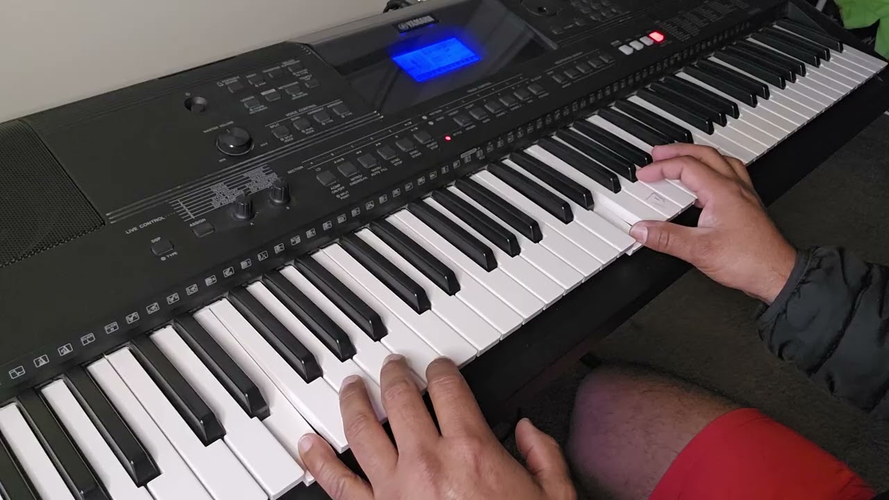 Acordes mayores en el piano de una manera muy sencilla.