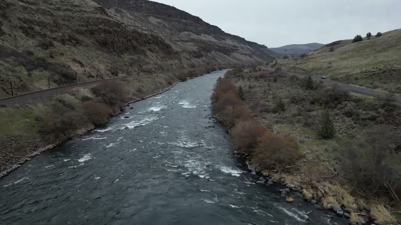 Arriving at Deschutes River