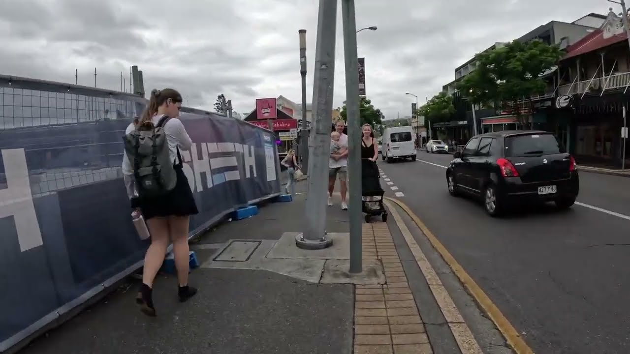 Walk from Brisbane City Queen Street to  Suncorp Stadium | BRISBANE ROAR VS MELBOURNE CITY