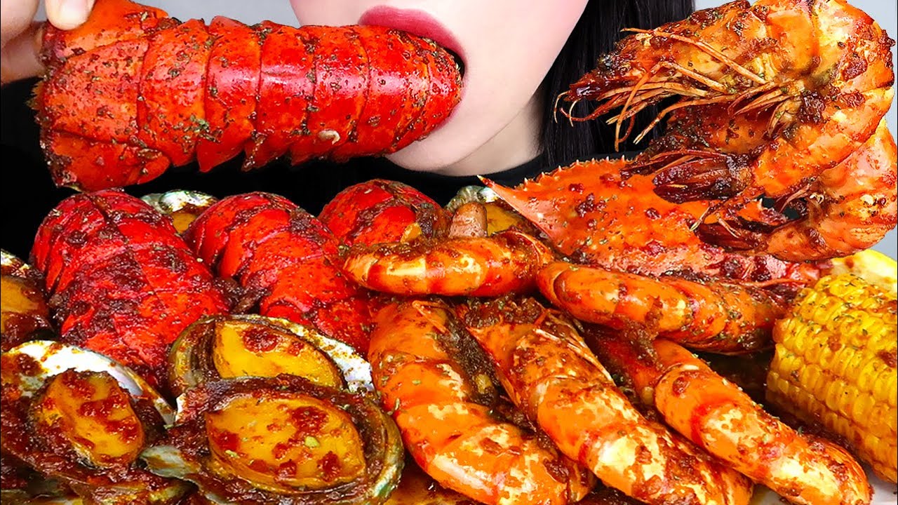 АСМР ВАРЕННЫЕ МОРЕПРОДУКТЫ ХВОСТ ОМАРА, КРЕВЕТКИ, КРАБЫ. ЗВУКИ ЕДЫ МУКБАНГА