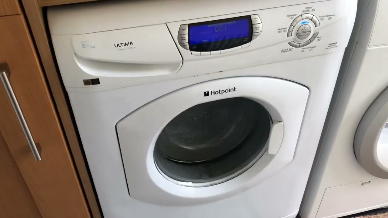 Hotpoint WD860 the most balanced 1600 rpm its ever done in my collection