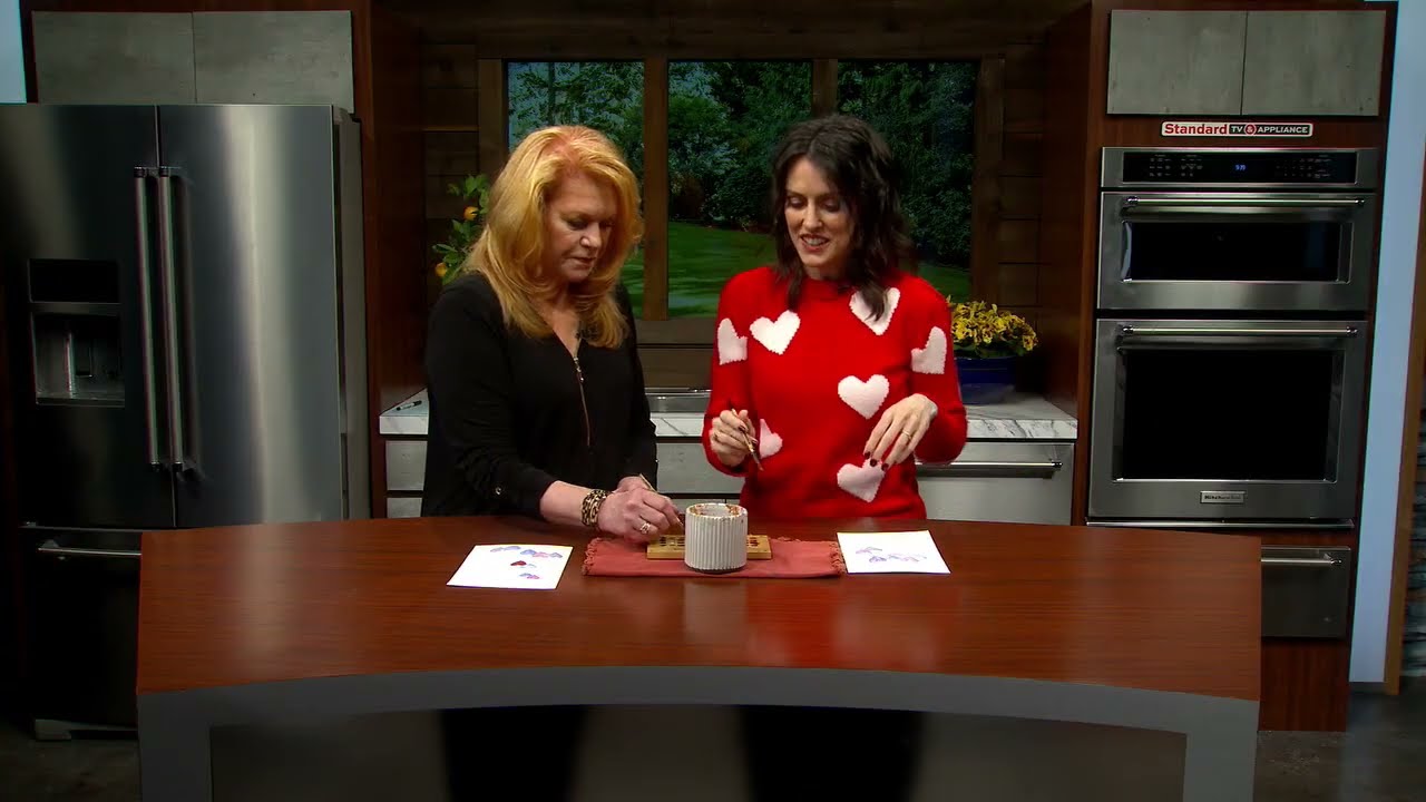 Peggy Dean Teaches a Watercolor Craft for Valentine's Day