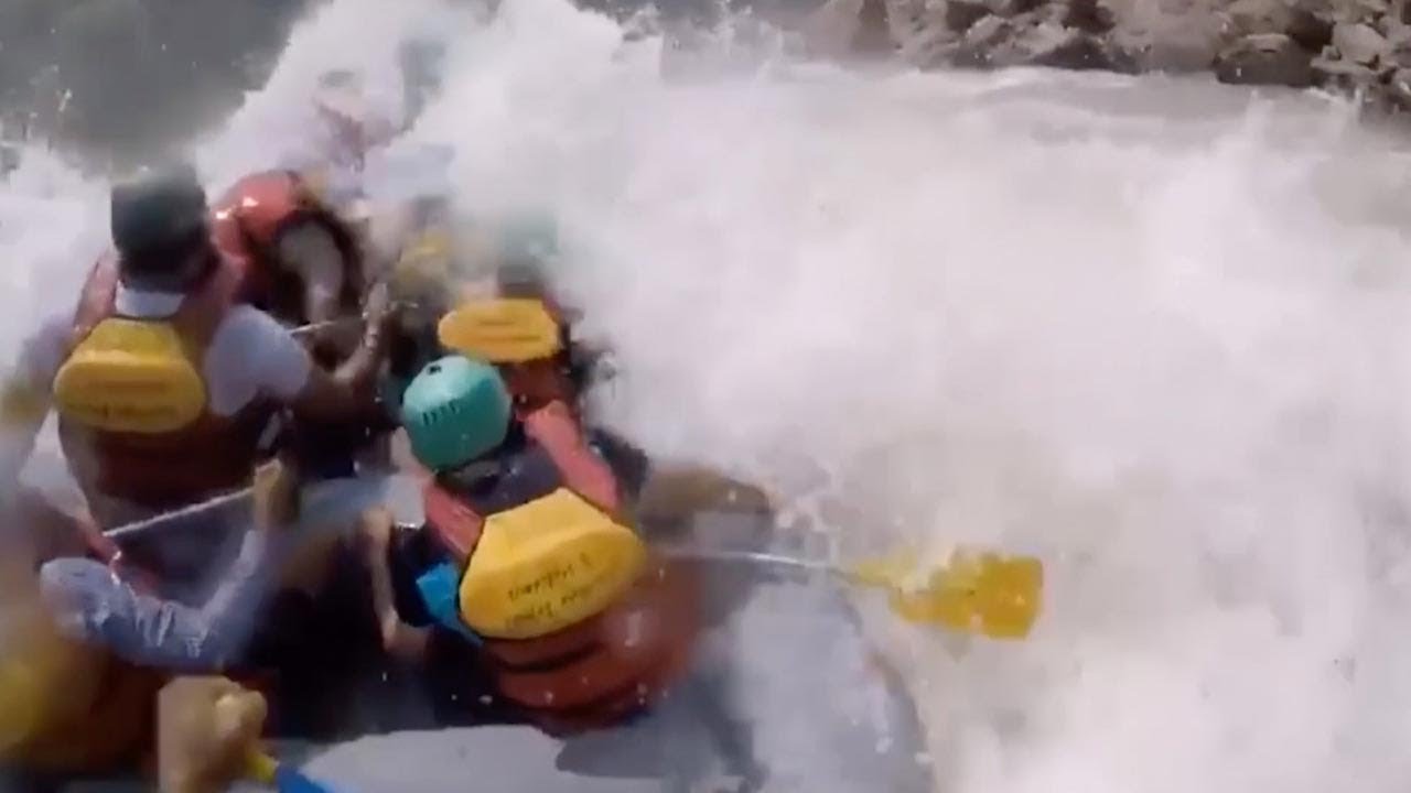 Dramatic White Water Rafting Rescue