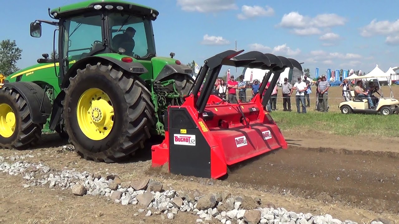 EXPO-CHAMPS 2017 - DÉMONSTRATION BROYEUR DE PIERRES - BUGNOT