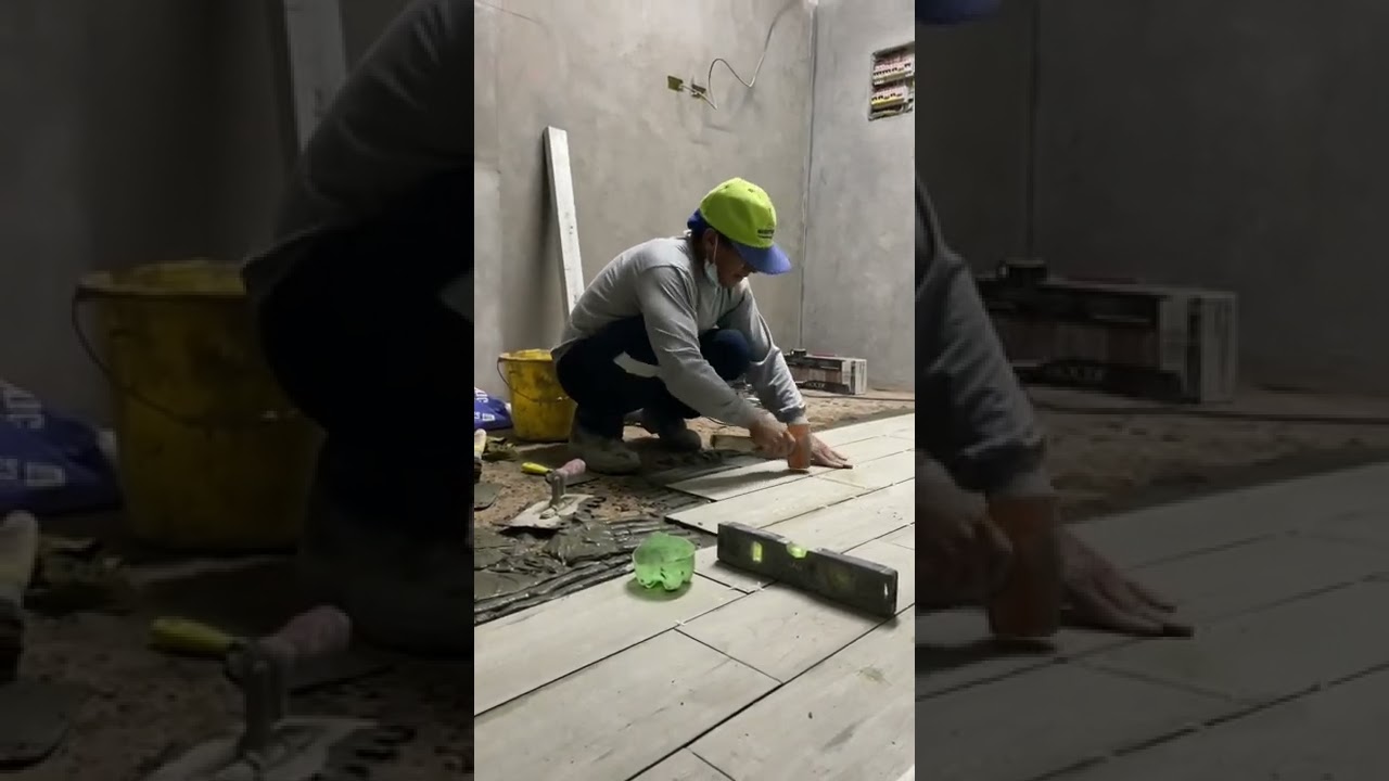 Instalaci&oacute;n de porcelanato #obra #construccion #pisos #porcelanato #arquitectura #acabados