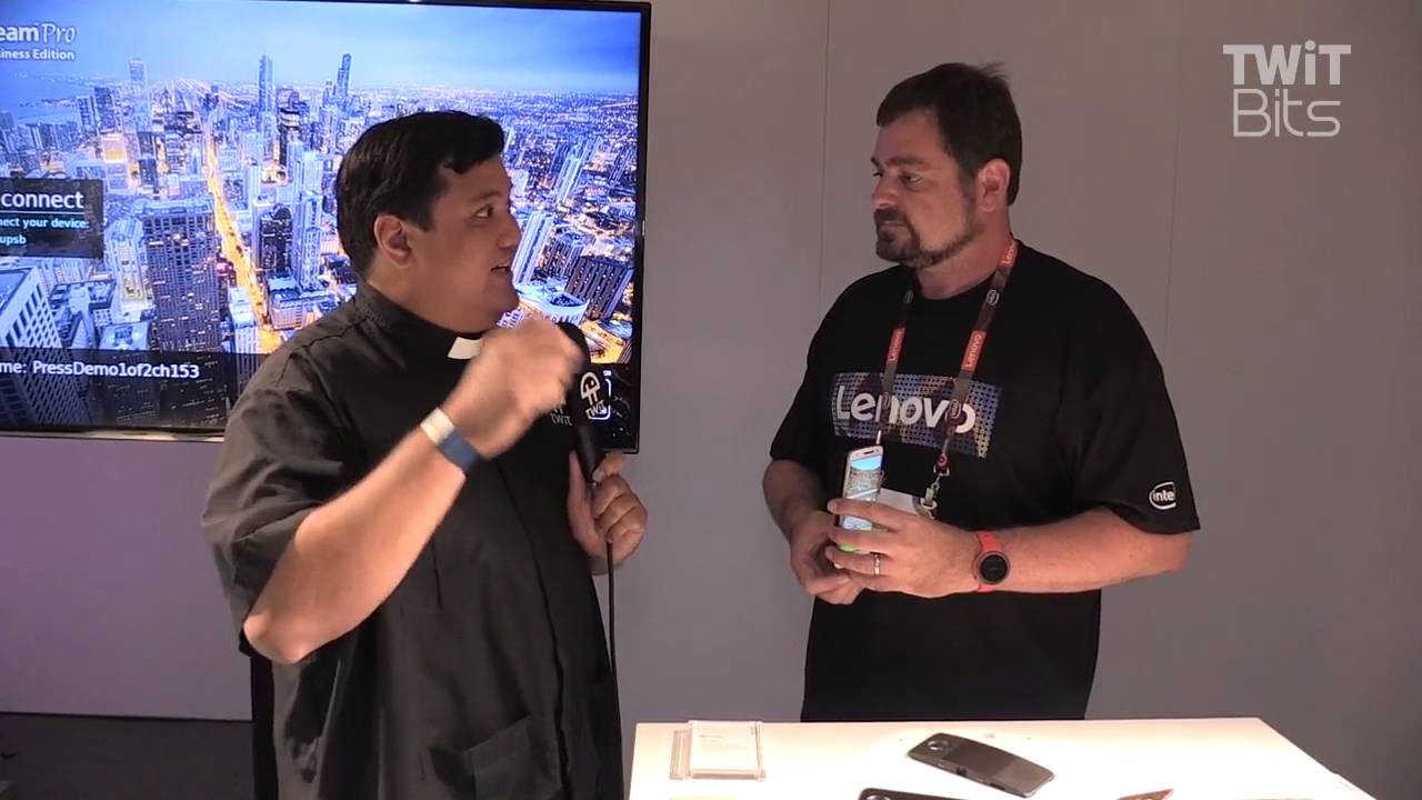 Moto Z with Projector Mod