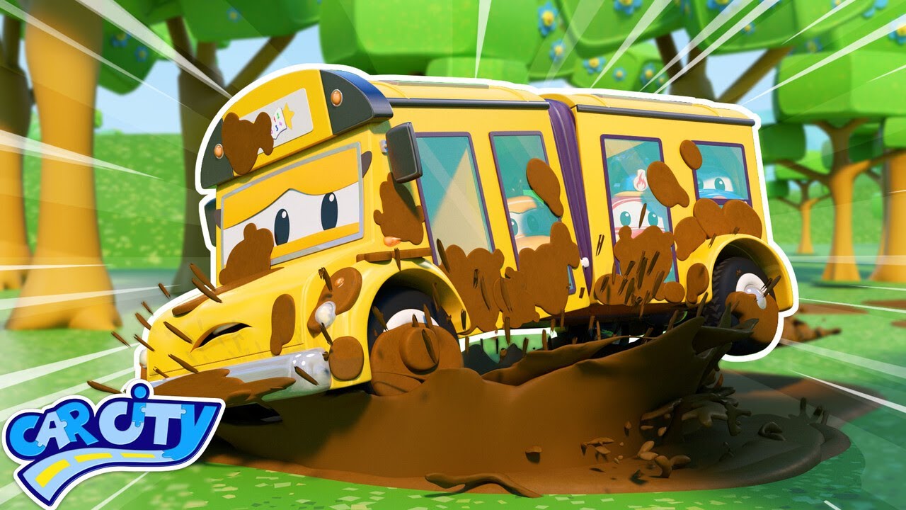 Oh no! School Bus gets dirty on the way to school! | Car Wash