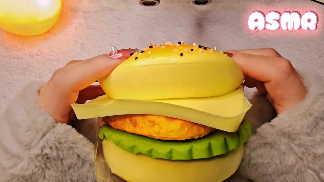 ASMR 🍔 ふっかふかのハンバーガースクイーズで遊ぶ音