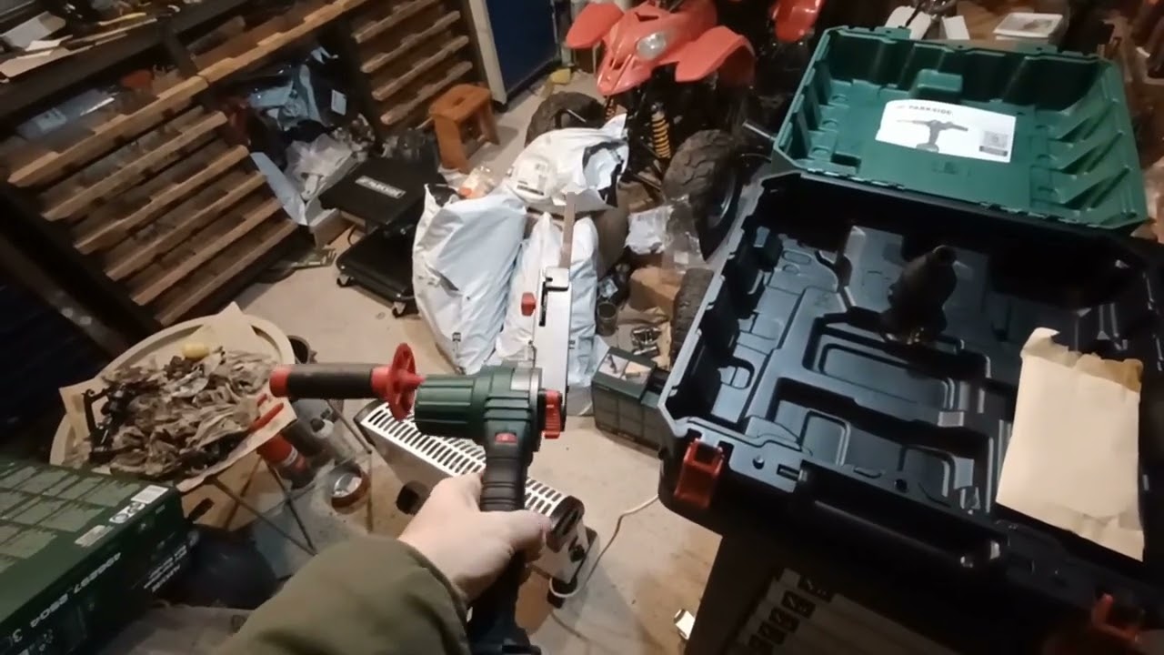 Parkside PBFA 20 LiA1 Akkus keskeny szalagcsiszol&oacute; teljes vide&oacute;