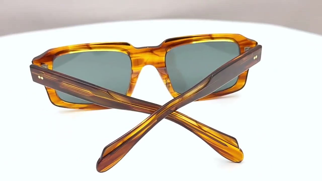 Square Sunglasses GCS1149