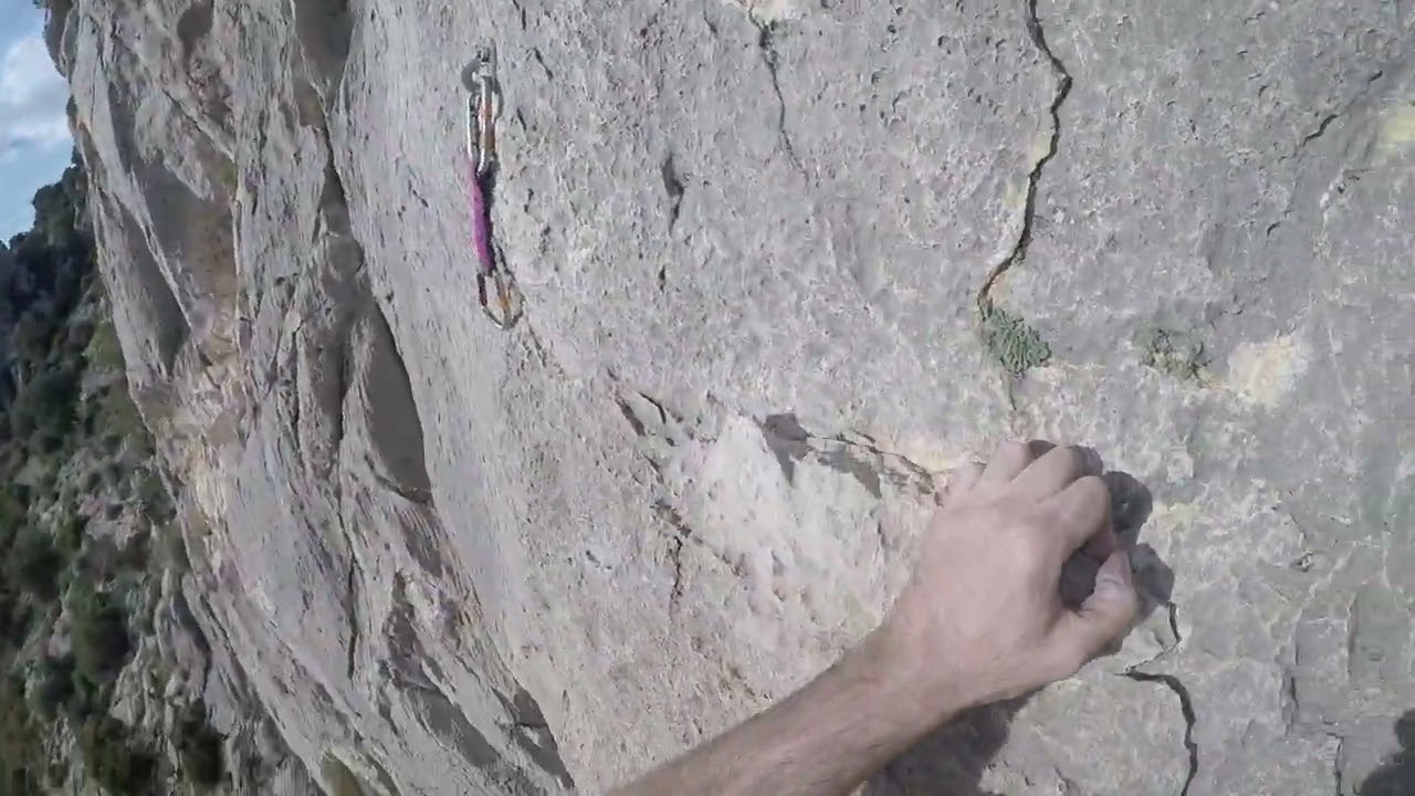 Climbing Toast (6b) in El Chorro - Spain