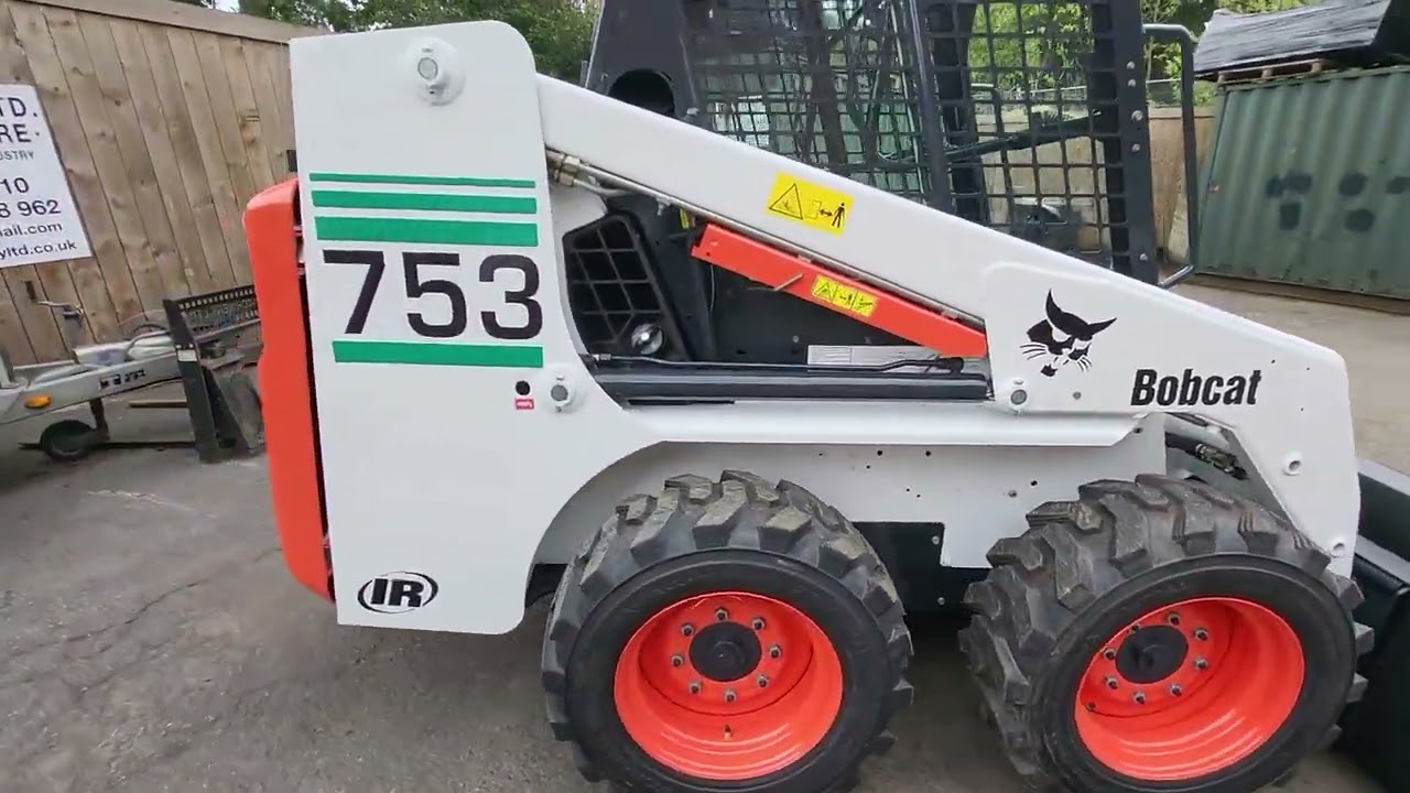 Bobcat 753 full refurbishment.