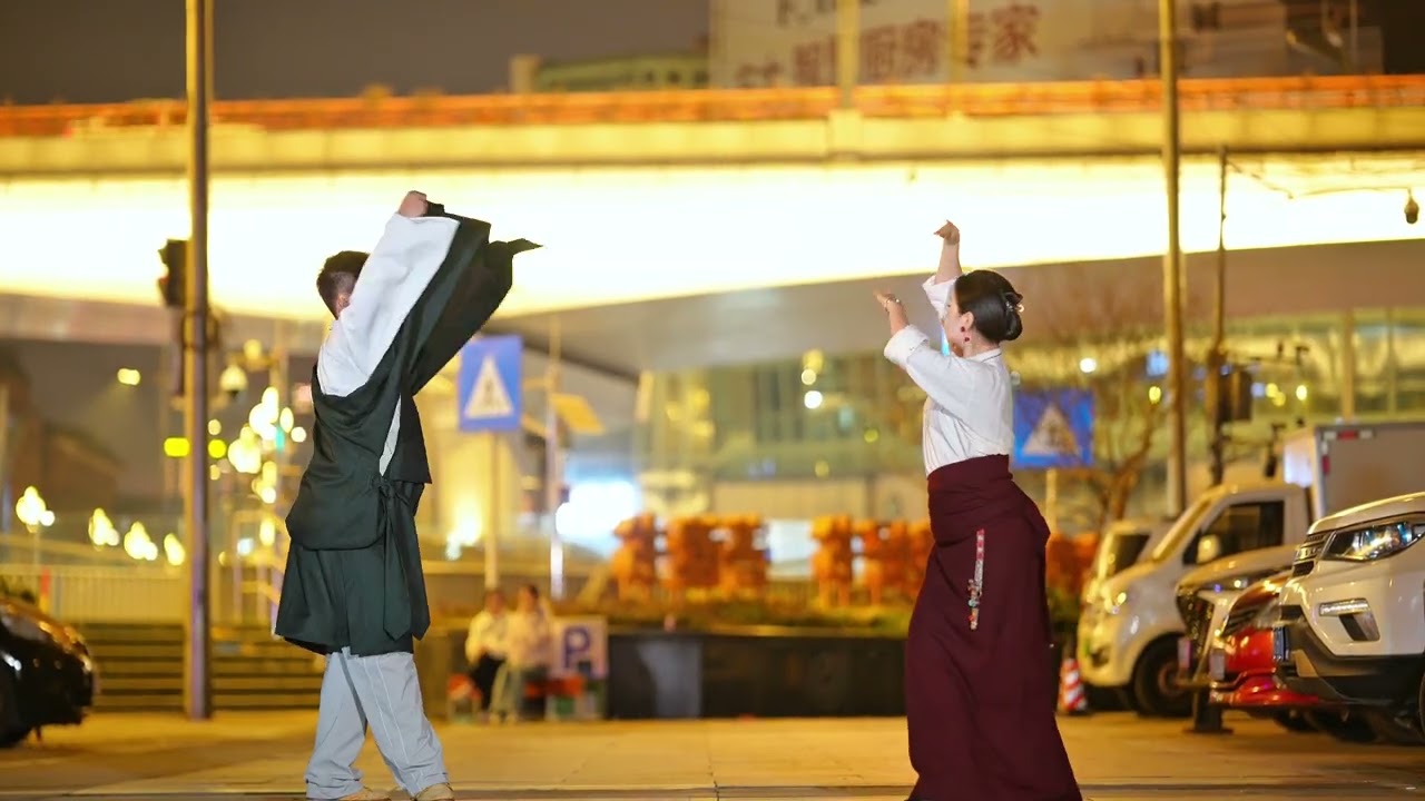《Southern Gansu, Happy Place》 Ongshu, Lhatso 《甘南，幸福的地方》翁修、拉措