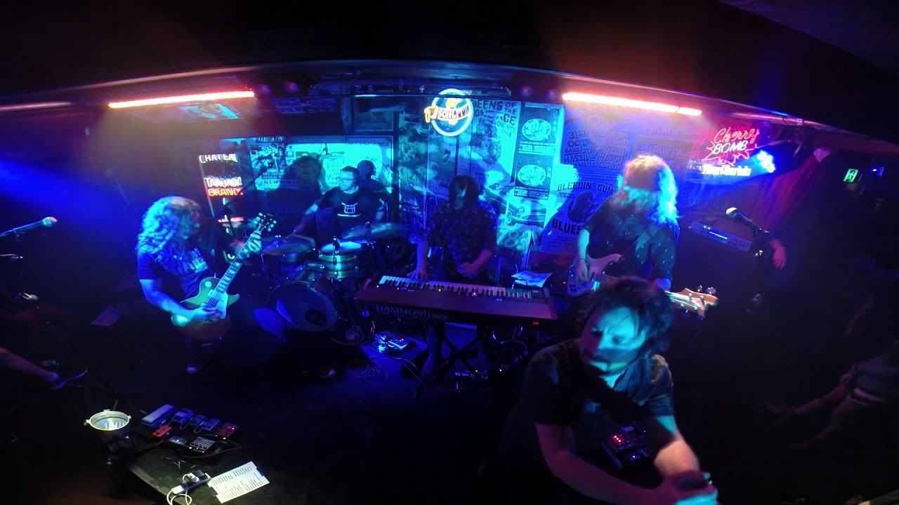 BURN - Deep Purple tribute @ Frankie's Pizza