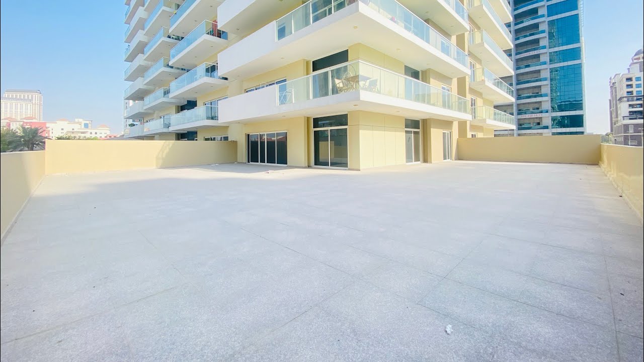 2bhk available for rent in oud metha dubai