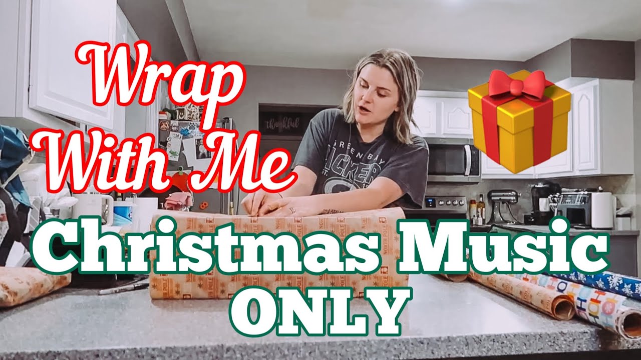 WRAP WITH ME *CHRISTMAS MUSIC ONLY* | WRAPPING CHRISTMAS PRESENTS | VLOGMAS DAY 14 | MEGA MOM