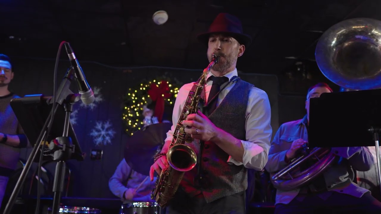 Mighty Rumble Brass Band - Feel Like Funkin' It Up