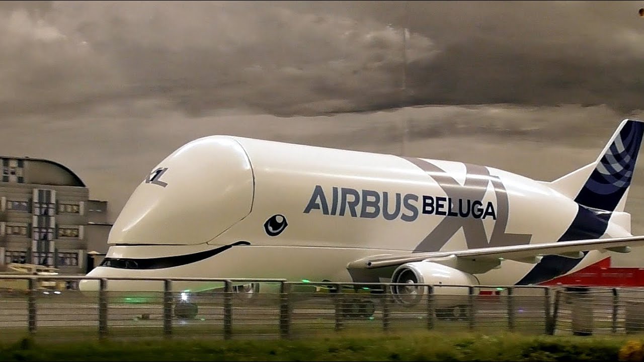 Airbus Beluga XL am Miniatur Wunderland Airport - MiWuLa Planespotting Vol. 1