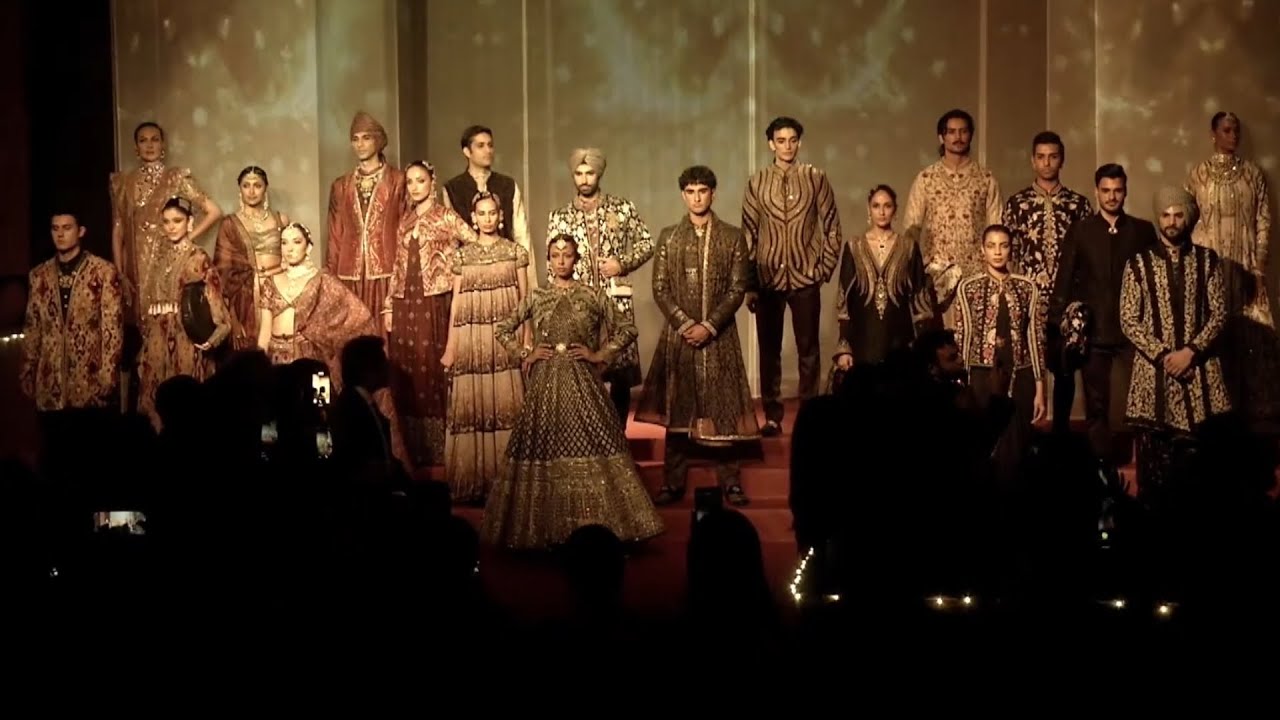 JJ Valaya Fashion Show |  India Couture Week 2025