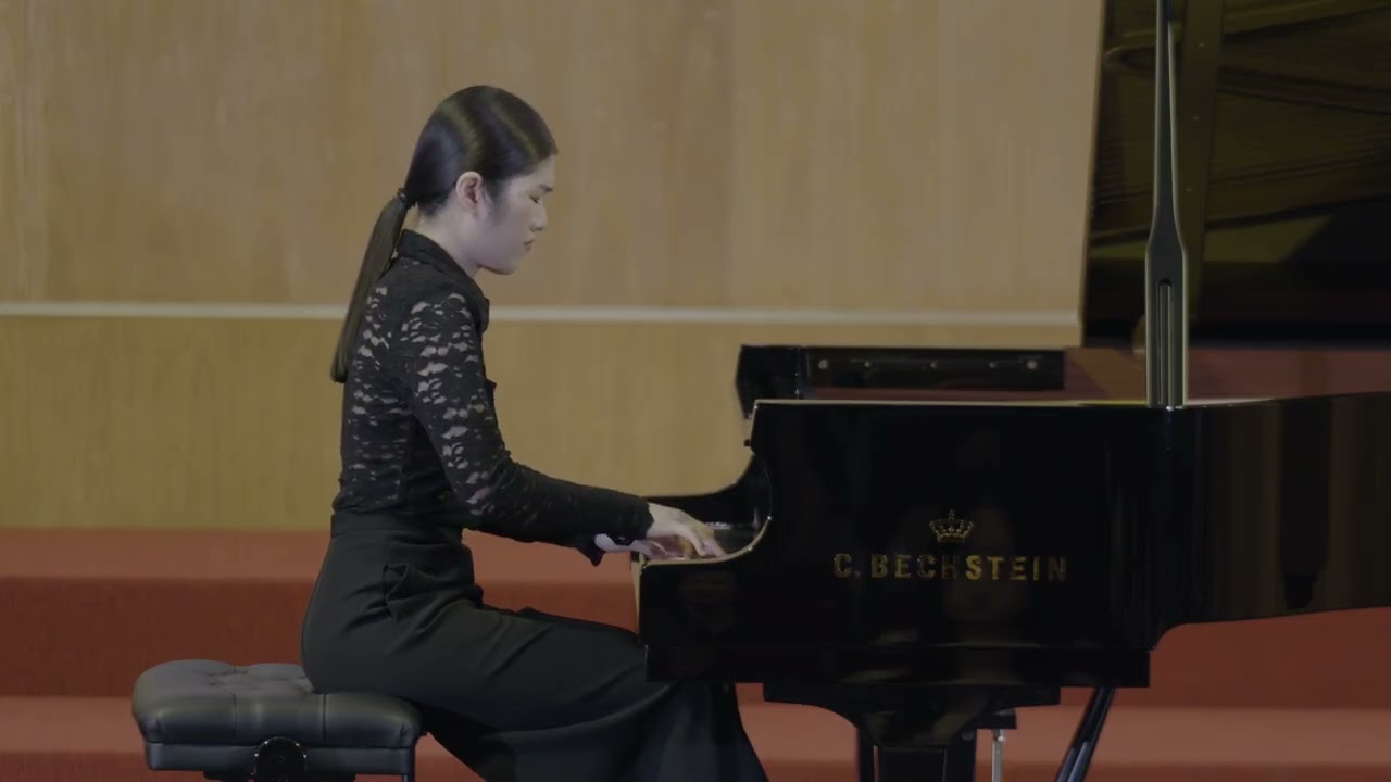 Composer: J.S. Bach - Composition: Contrapunctus I - Piano: Ho Khanh Van